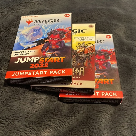 NEW- Magic the gathering jumpstart packs - 120 cards total - 2022 and phyrexia - Picture 11 of 11